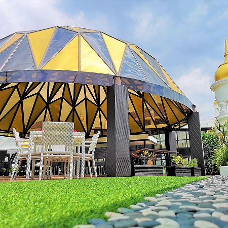Tugu Tara Hotel Yogyakarta מראה חיצוני תמונה