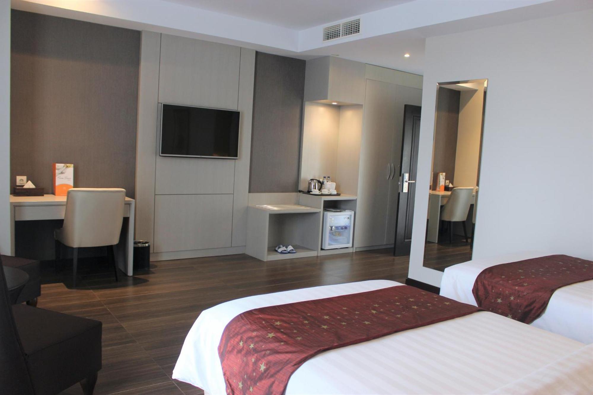 Tugu Tara Hotel Yogyakarta מראה חיצוני תמונה