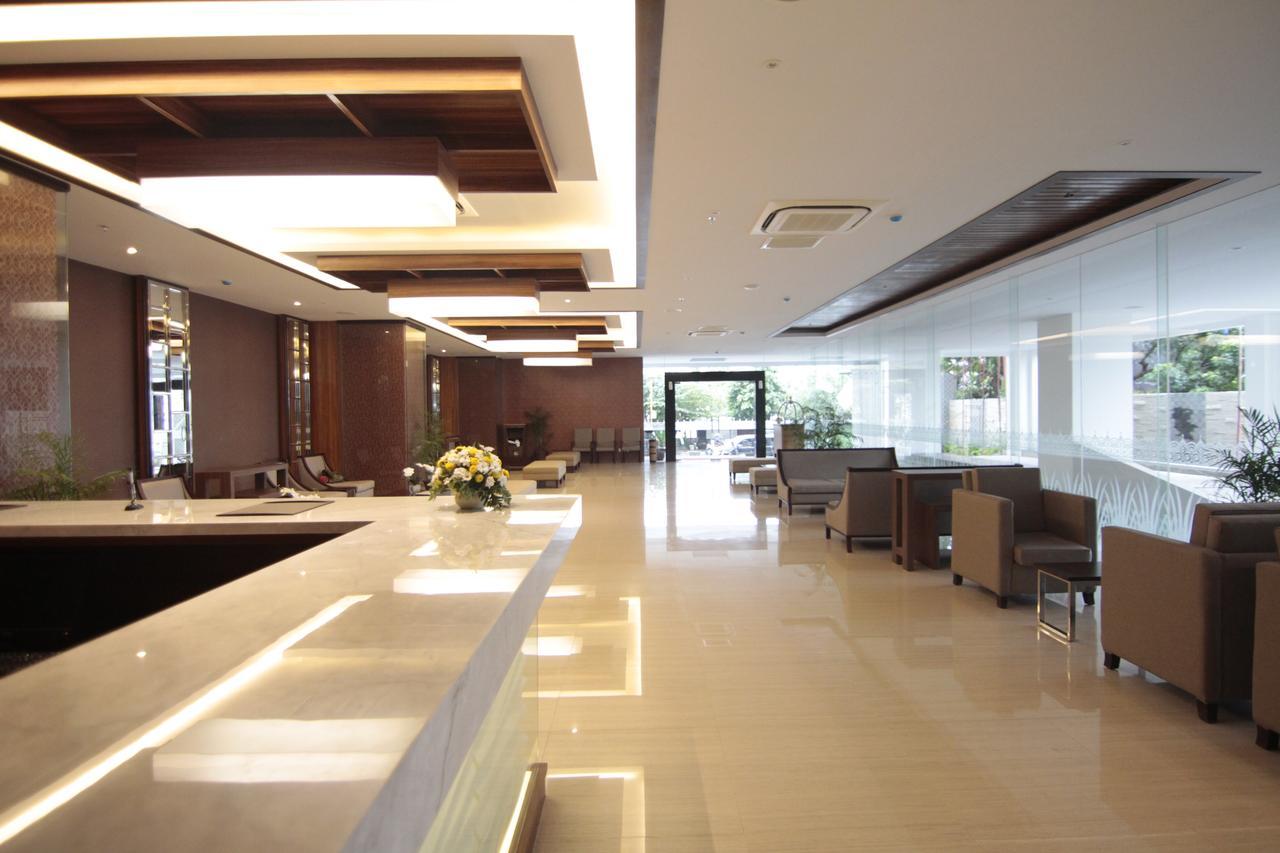 Tugu Tara Hotel Yogyakarta מראה חיצוני תמונה