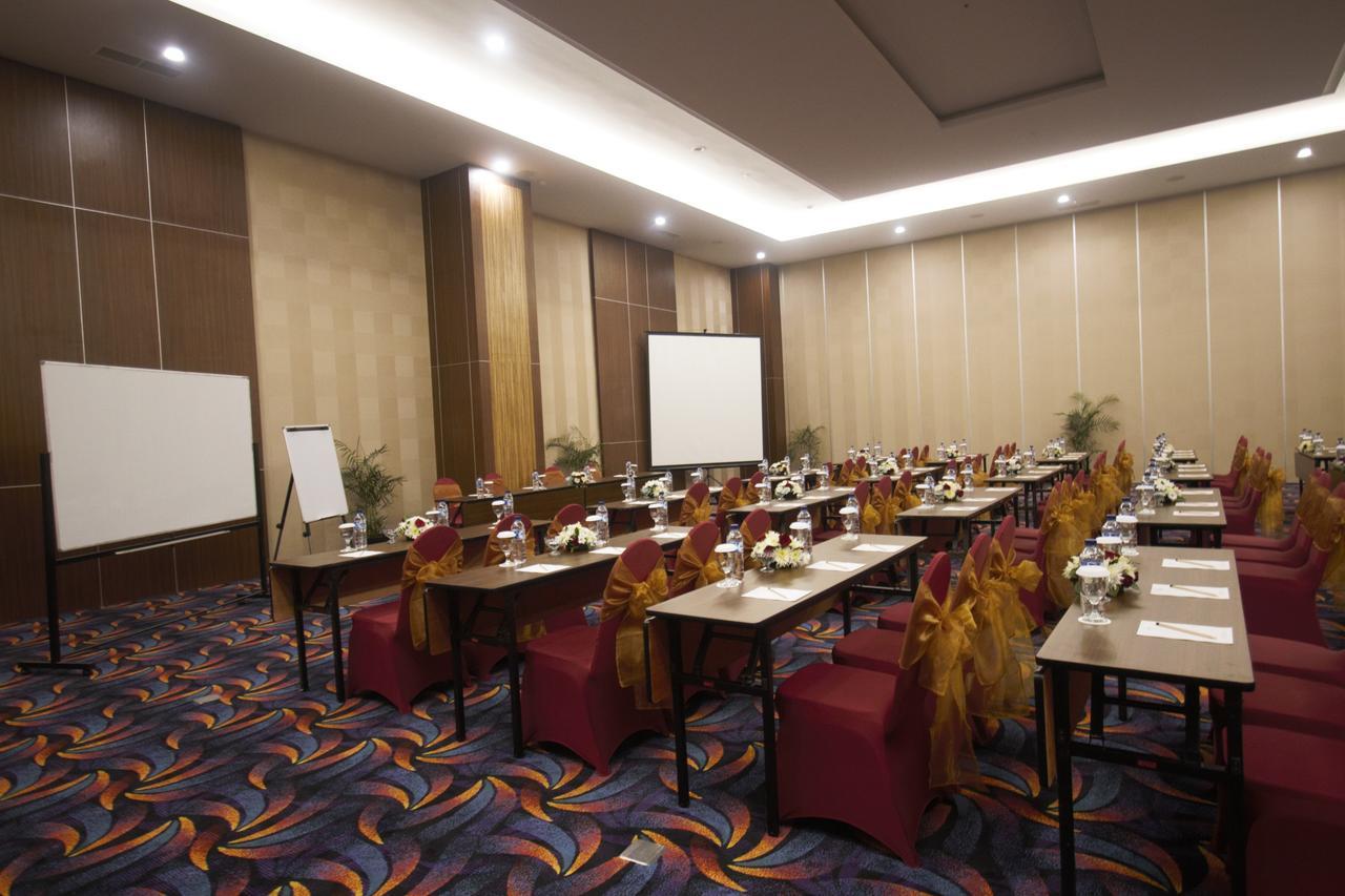 Tugu Tara Hotel Yogyakarta מראה חיצוני תמונה