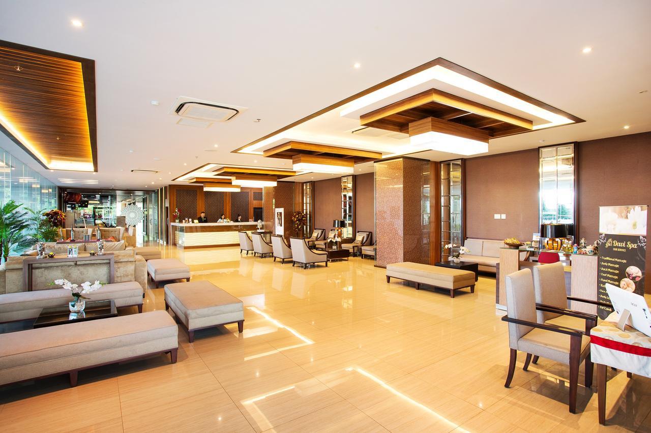 Tugu Tara Hotel Yogyakarta מראה חיצוני תמונה